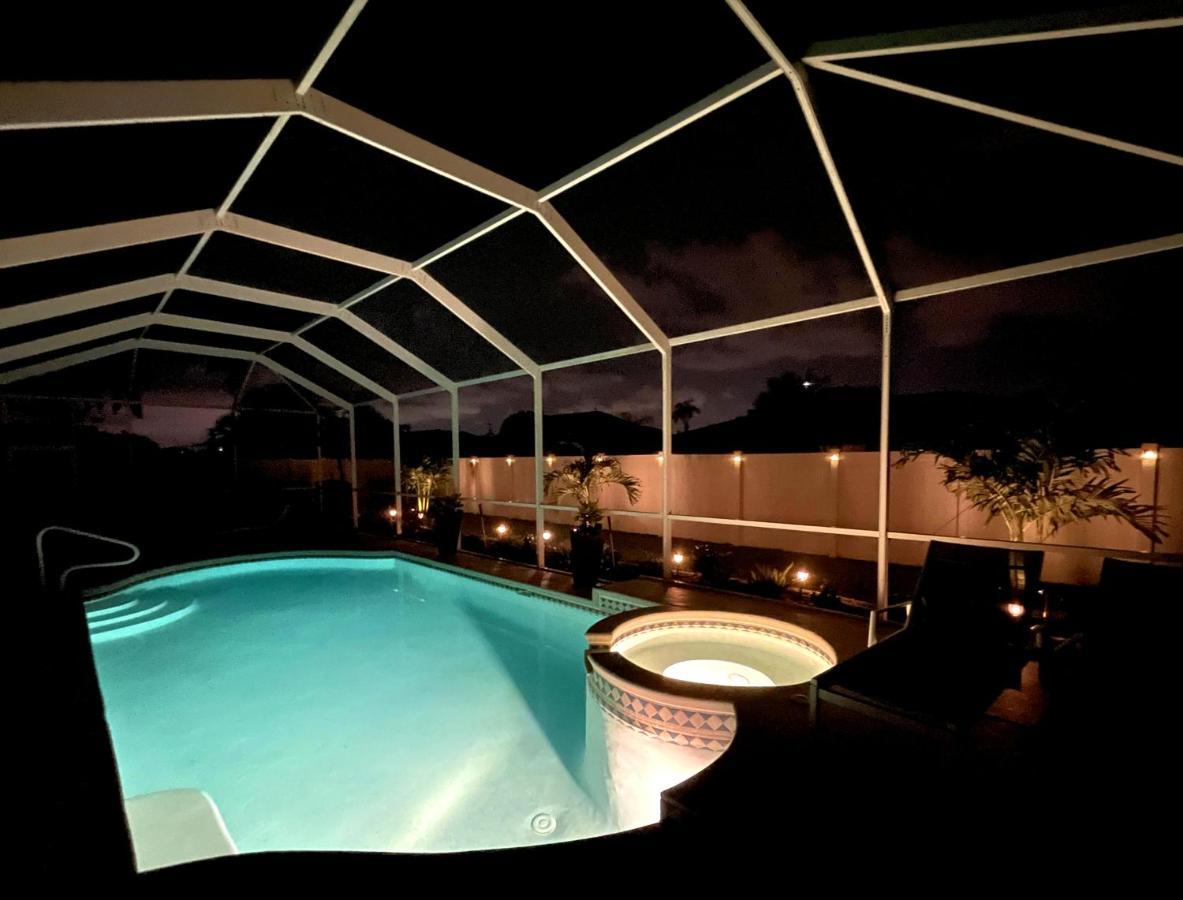 Villa-Haze, Lots Of Privacy, Solar & Electric Heated Pool And Spa كيب كورال المظهر الخارجي الصورة