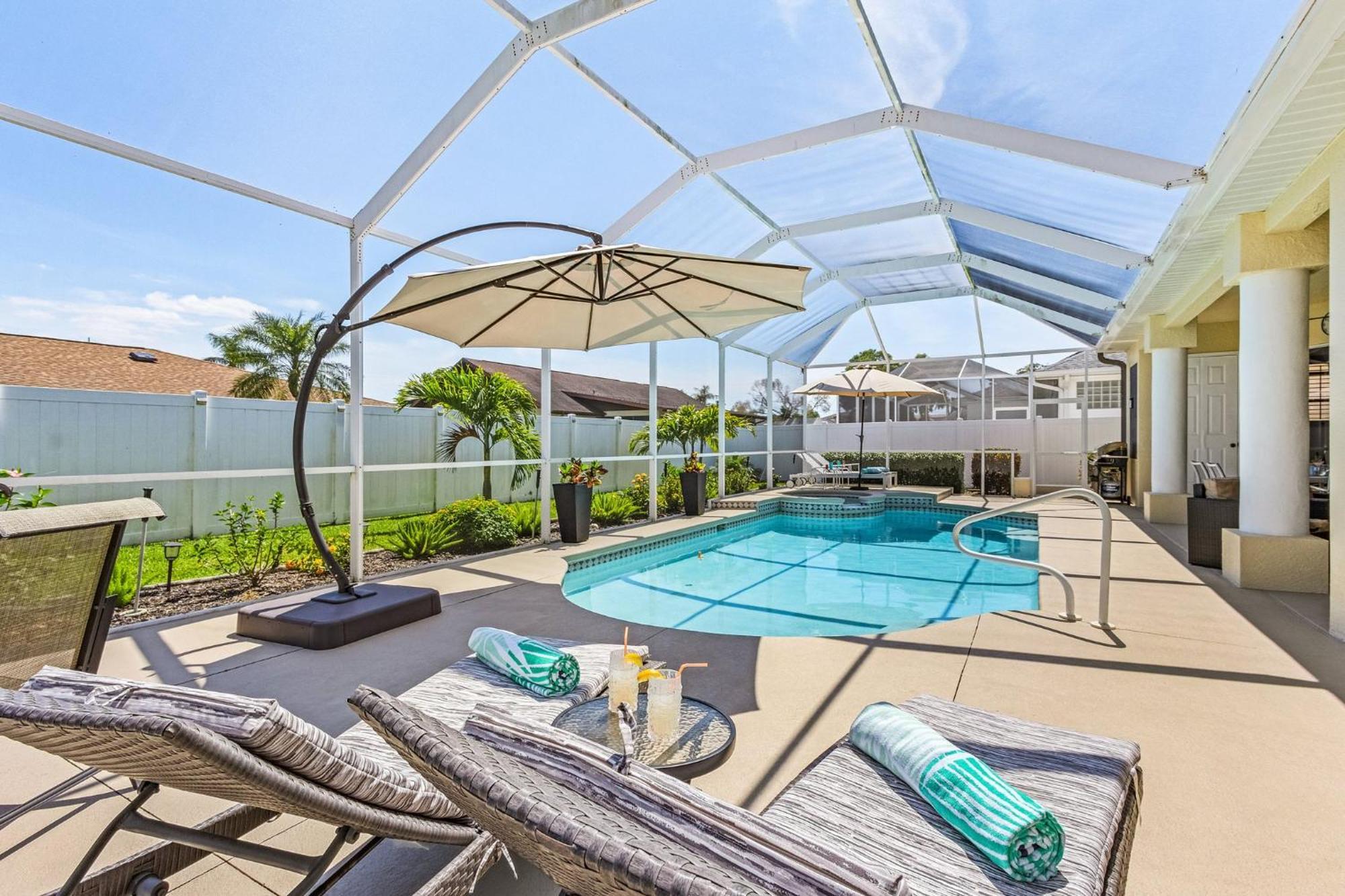 Villa-Haze, Lots Of Privacy, Solar & Electric Heated Pool And Spa كيب كورال المظهر الخارجي الصورة